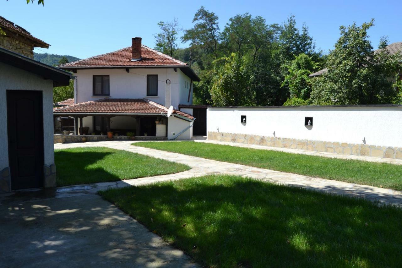 Villa Casa Bella à Dunavtsi  Extérieur photo
